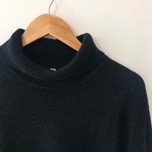 Uniqlo Wool Sweater